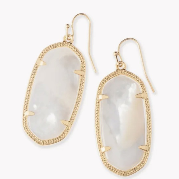 Kendra Scott Jewelry - KENDRA SCOTT IVORY PEARL GOLD ELLE DROP EARRINGS NEW